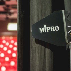 Mikrofony bezprzewodowe Mipro | Centrum Kultury i Filmu im. Billy’ego Wildera w Suchej Beskidzkiej